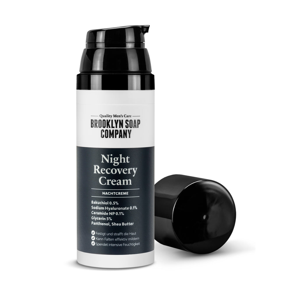 Die Night Recovery Cream von Brooklyn Soap Company pflegt und regeneriert die Haut über Nacht. Mit Bakuchiol, Hyaluron, Ceramiden und Sheabutter spendet die Nachtcreme intensive Feuchtigkeit, reduziert Falten und stärkt die Hautbarriere für ein erholtes Hautbild am Morgen.