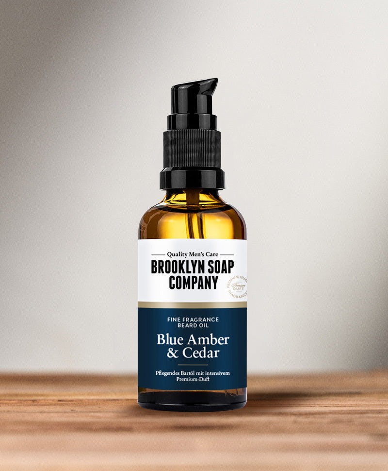 Brooklyn Soap Rasieröl Blue Amber – Pflegeöl für eine sanfte Rasur, mit holzig-würzigem Duft.