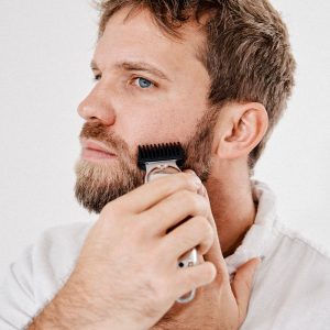 Bart trimmen: Präzise Konturen & optimales Trimm-Ergebnis in 4 Schritten