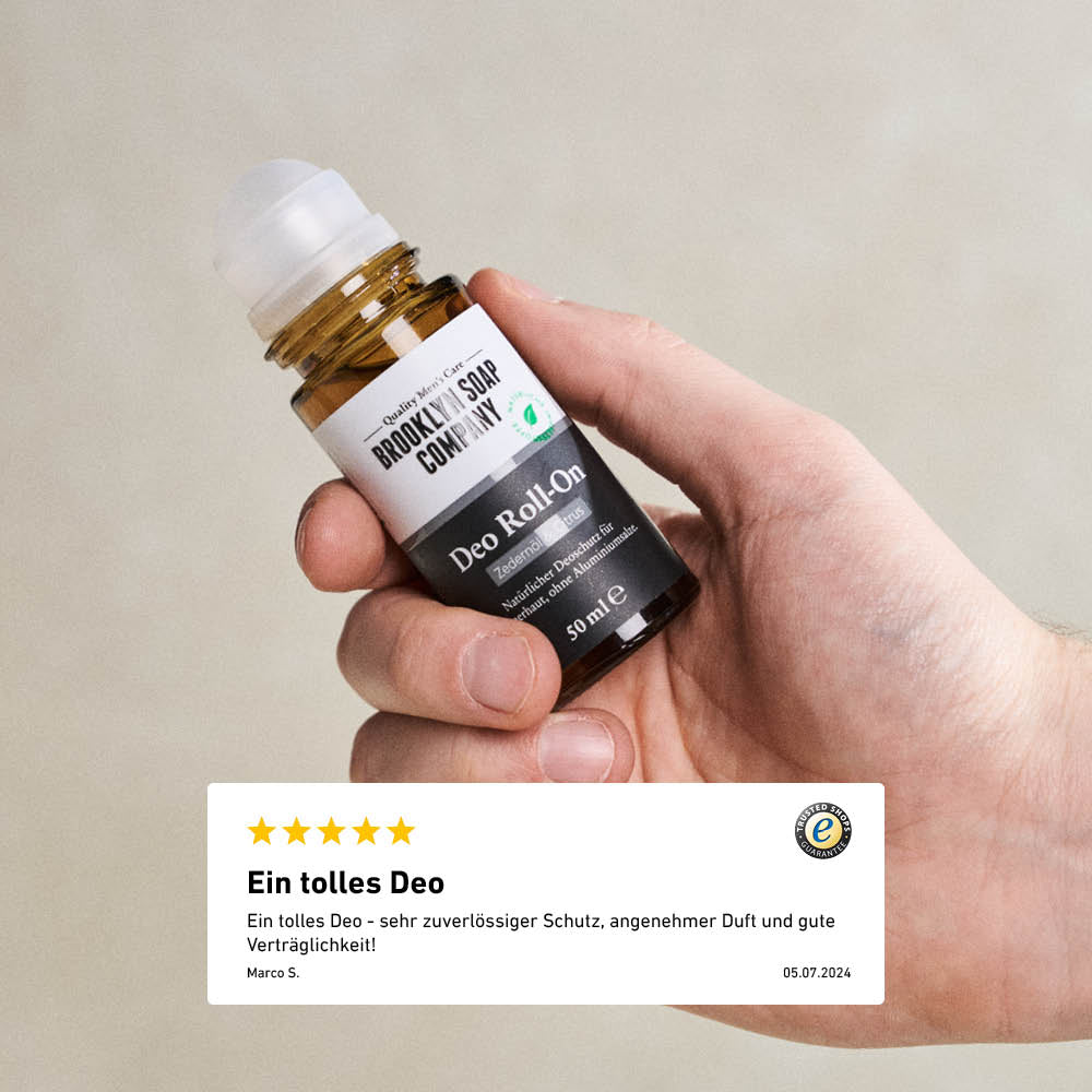 Das natürliche Deo für Männer von der Brooklyn Soap Company wird sehr positiv von Kunden bewertet weil es zuverlässig schützt und sehr verträglich ist. [DE] [AT]