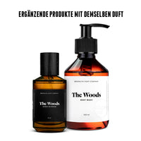 The Woods Extrait de Parfum und The Woods Body Wash von der Brooklyn Soap Company für Männer, perfekt aufeinander abgestimmte Produkte mit demselben markanten, holzig-aromatischen Duft für ein durchgängiges Dufterlebnis von der Dusche bis zum Parfum.
 [DE][AT]